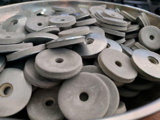 100 Long Đen Bắn Tôn , Long Den Kèm Cao Su