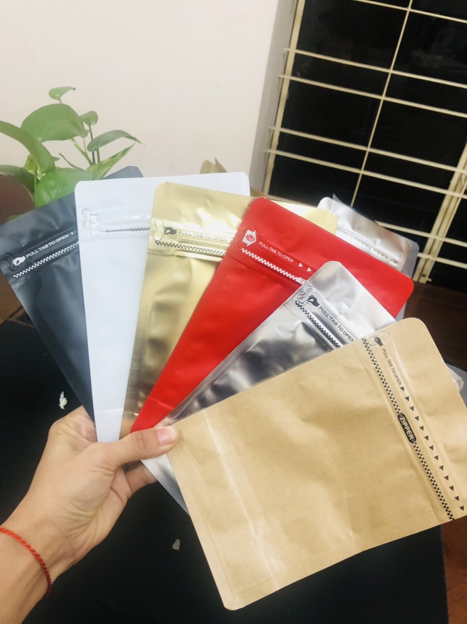 [1KG/SIZE]- TÚI ZIPPER 8 CẠNH ĐỰNG CAFE (MÀU TRẮNG - ĐỎ - ĐEN, GIẤY, BẠC, ĐỒNG)