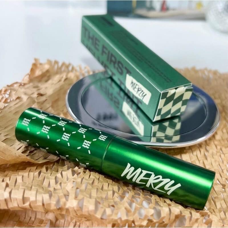 SON MERZY V6 VỎ XANH LÁ (MÀU ĐỎ GẠCH)