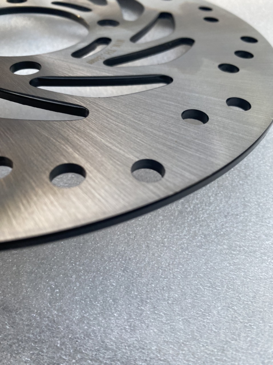 ĐĨA THẮNG TRƯỚC XE AIR BLADE ( CHUẨN ZIN )