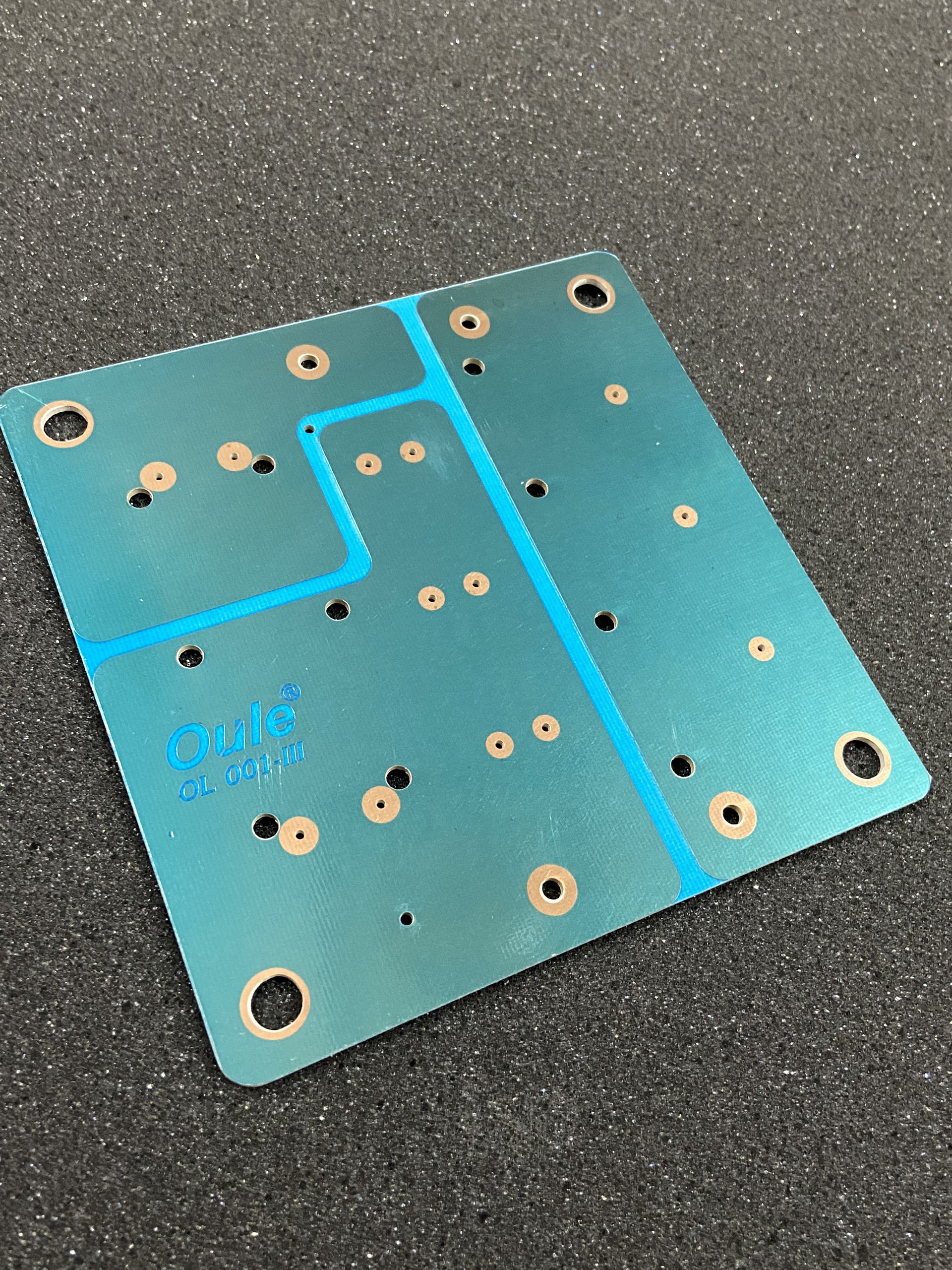 Bo mạch in pcb phân tần loa sub sợi thủy tinh chắc chắn
