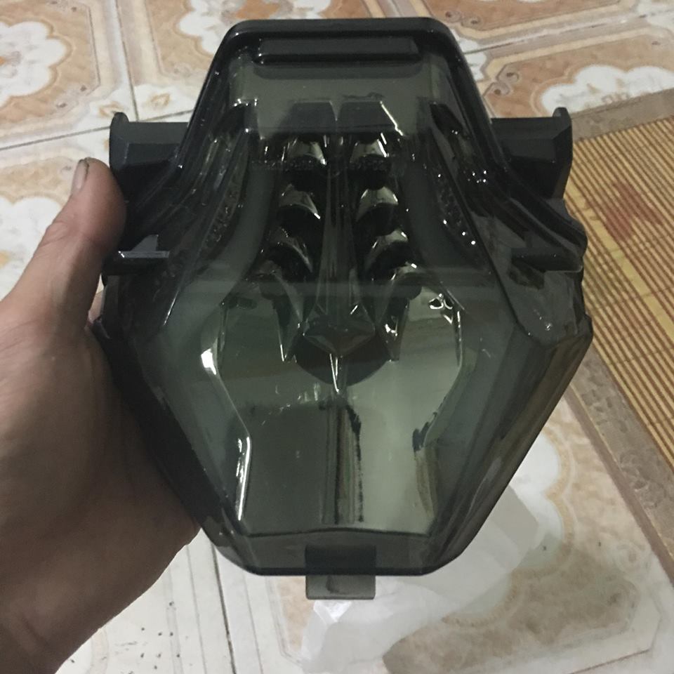 Đèn hậu xi nhan tích hợp ex150