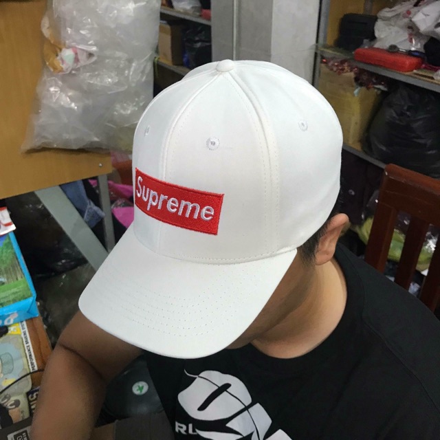 Mũ lưỡi chai đen logo Supreme cực chất