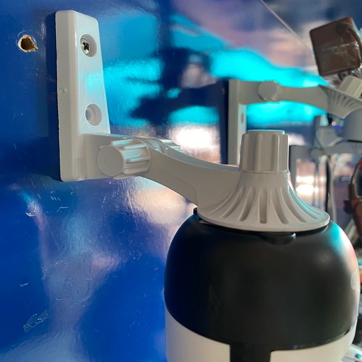 Chân đế Camera gắn tường