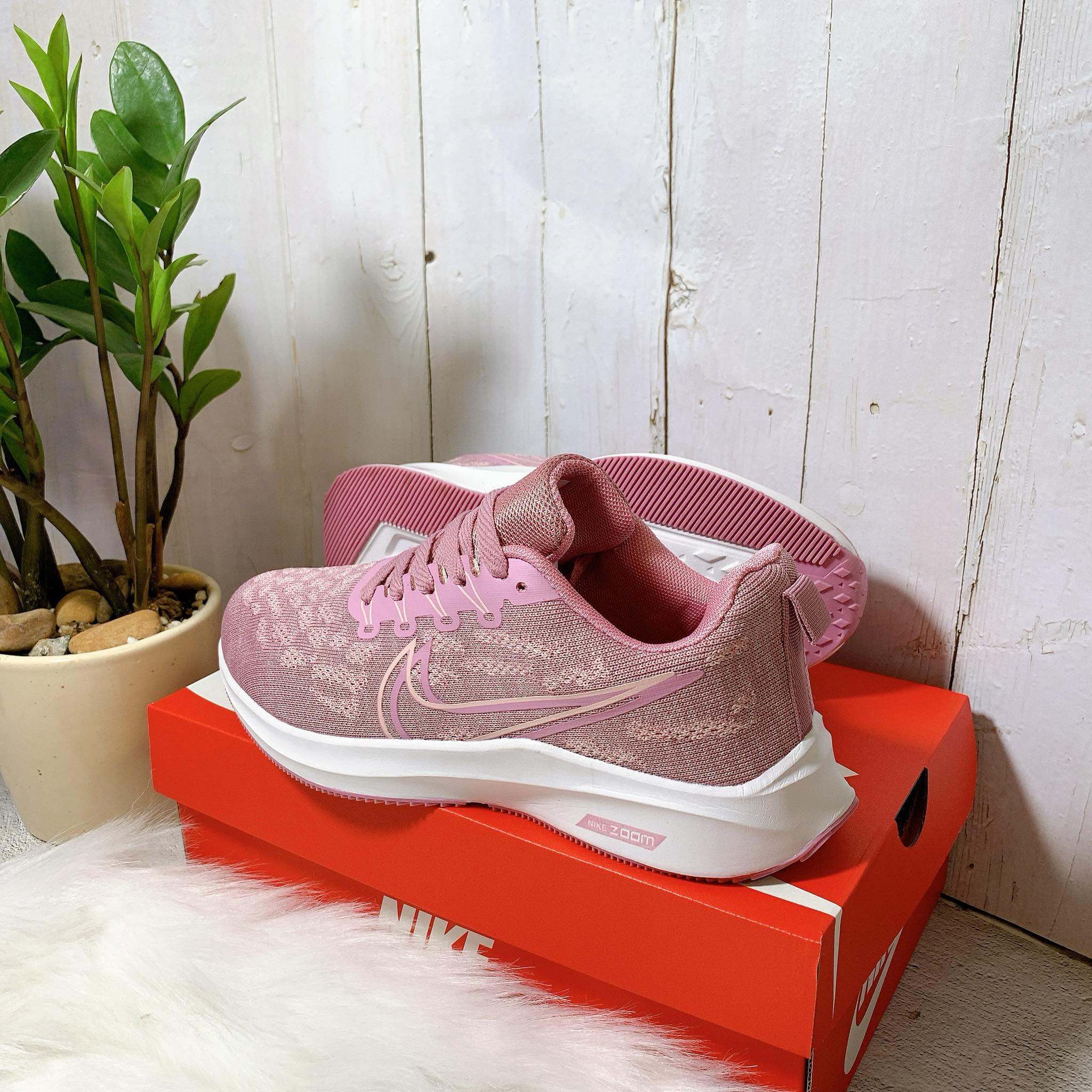 [HCM]Giày sneaker đế cao nữ hồng full - kèm hộp