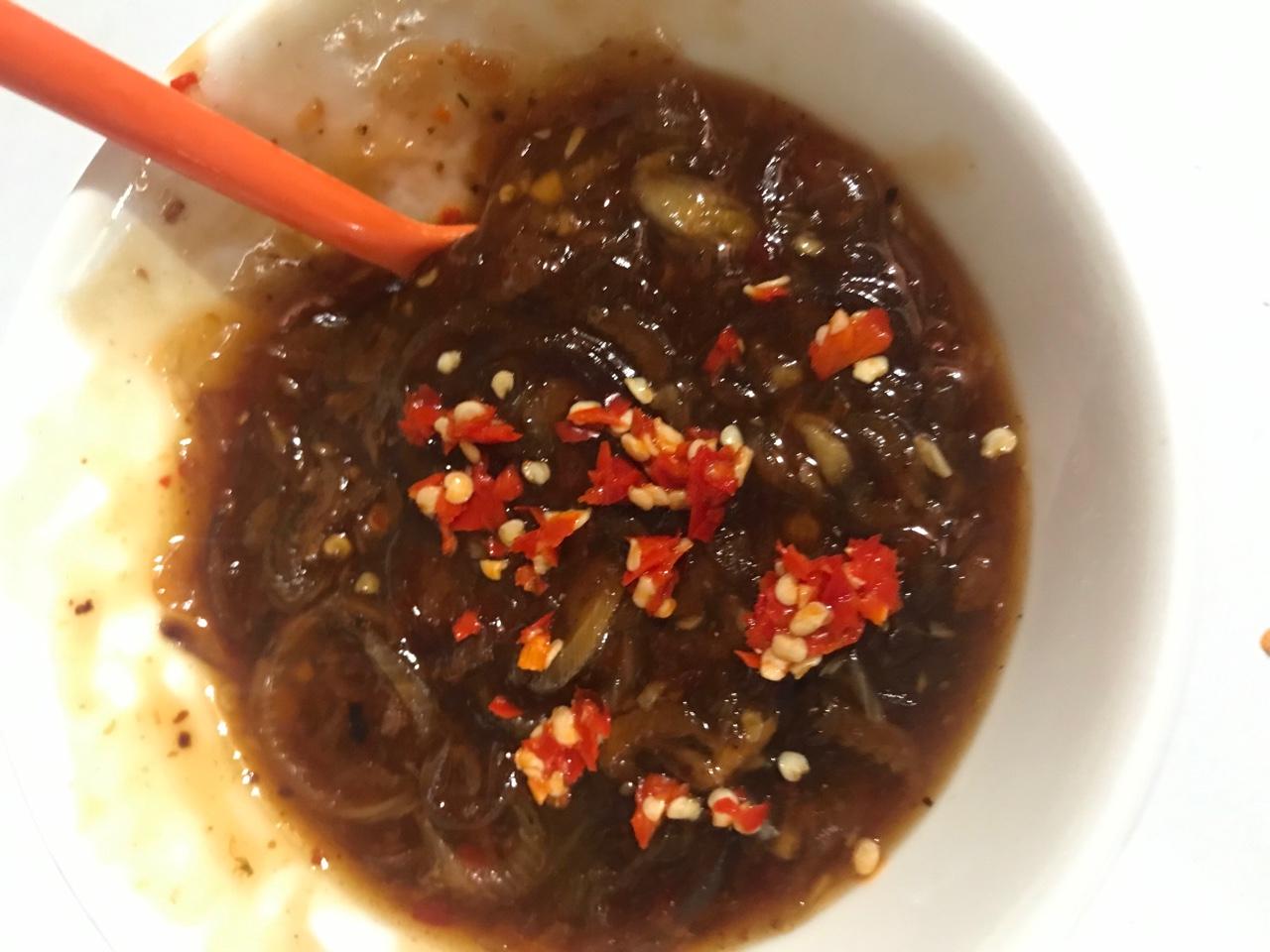 Sốt Thái ăn xoài cóc xanh