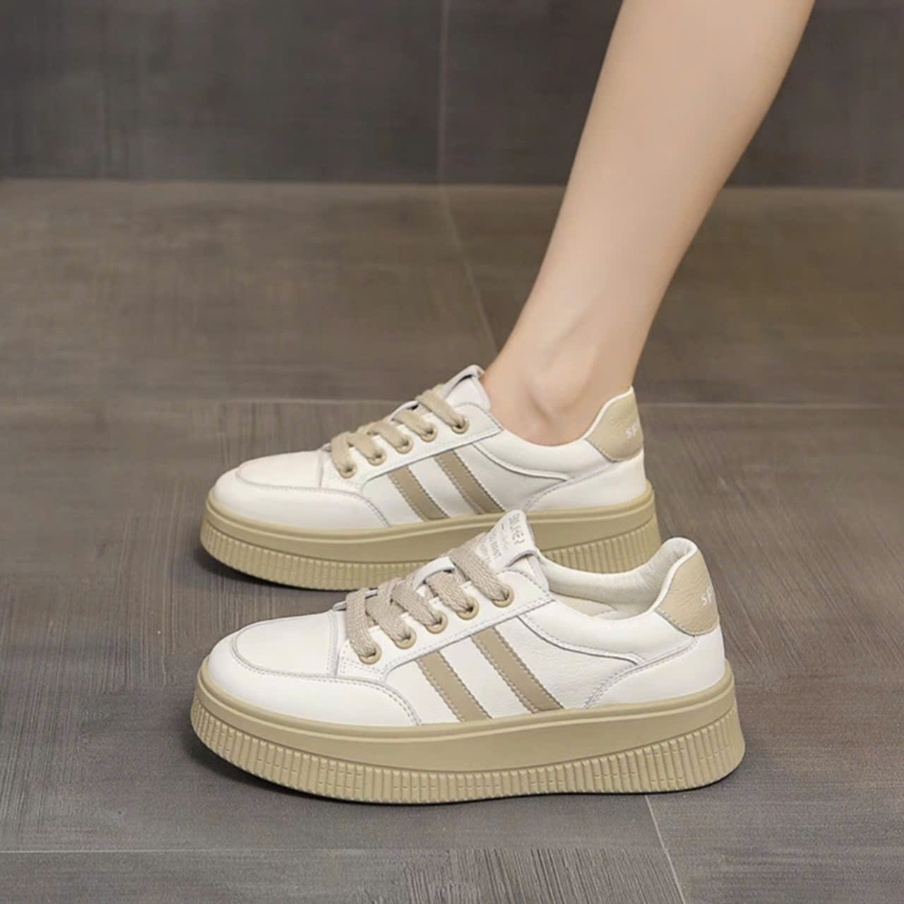 Giầy Thể Thao Nữ Độn Đế 5cm Hàng QCCC