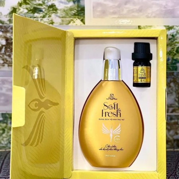 Dung dịch vệ sinh phụ nữ soft & fresh 120ml + tặng 1 chai nước hoa vùng kín 5ml - hv857