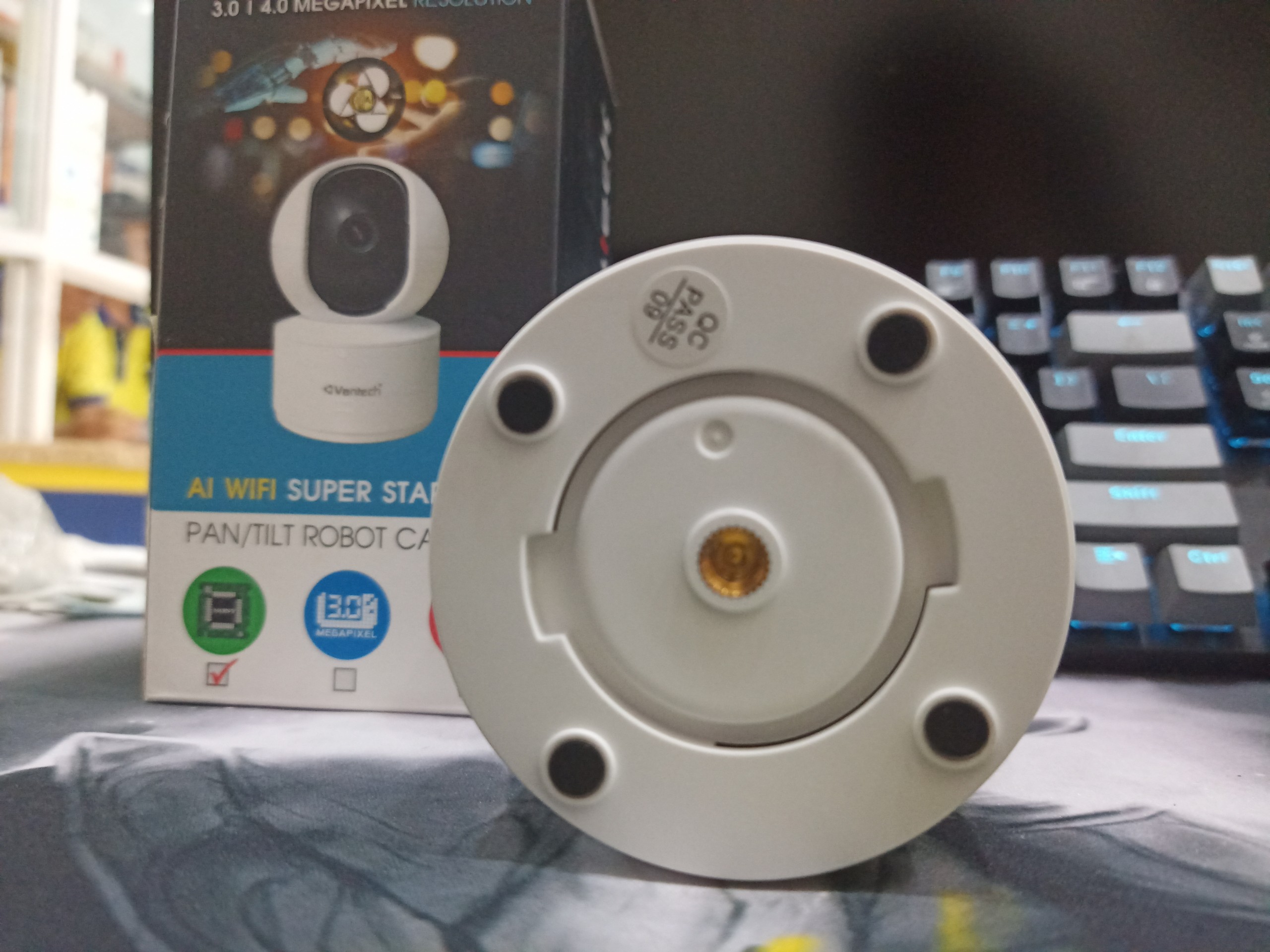 Camera Wifi Robot Vantech V2010AI