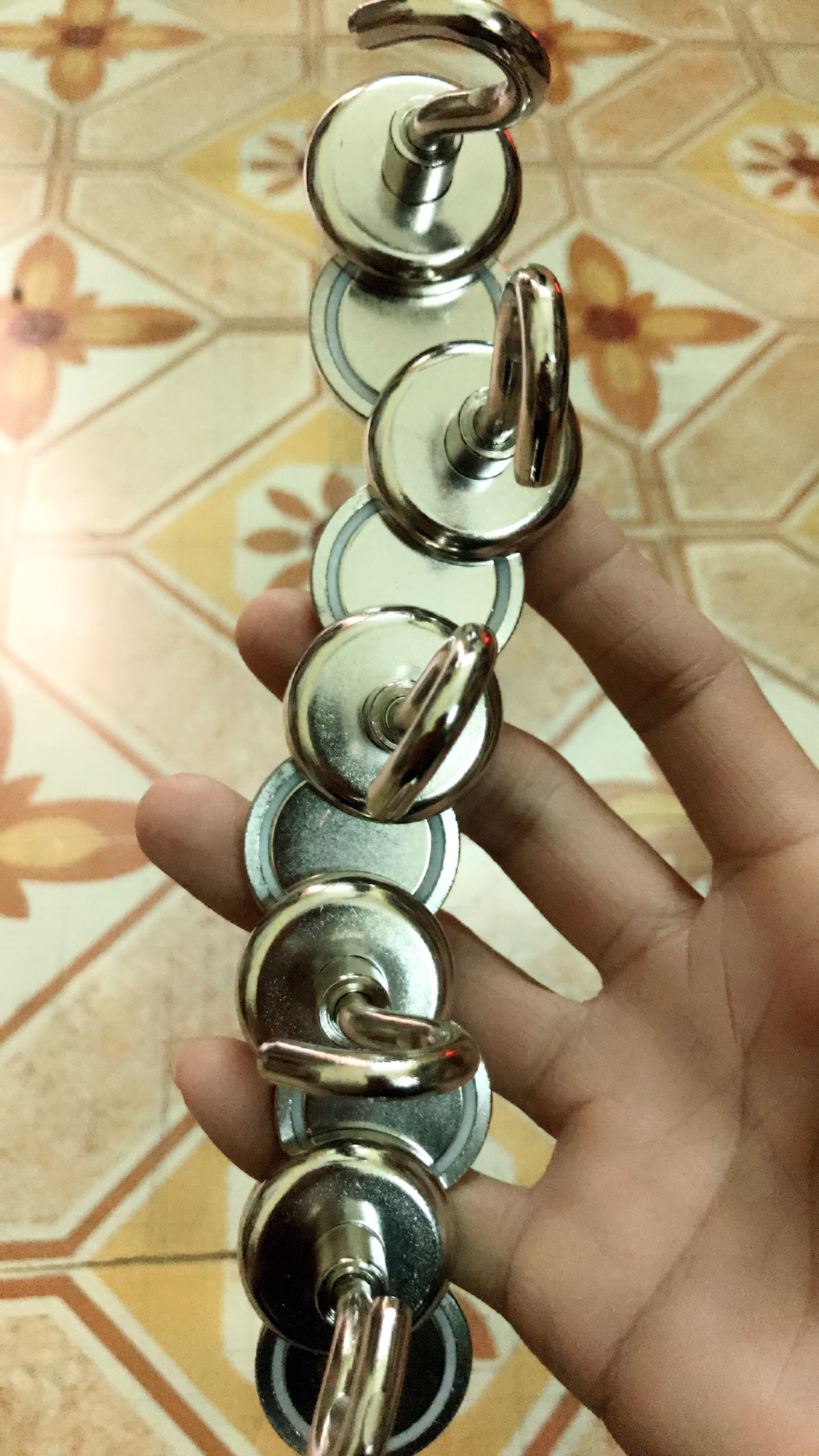 Nam châm móc treo , móc treo nam châm d25mm siêu mạnh