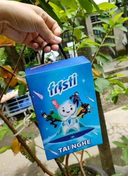 tai nghe phát sáng fristi