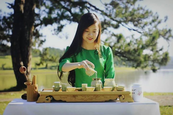 Trà Thiết Quan Âm Long Đỉnh gói 100 gram
