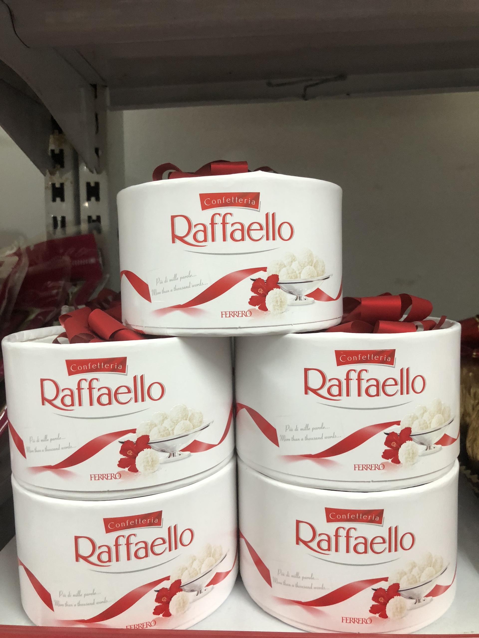 Kẹo Raffaello Socola bọc dừa 100g