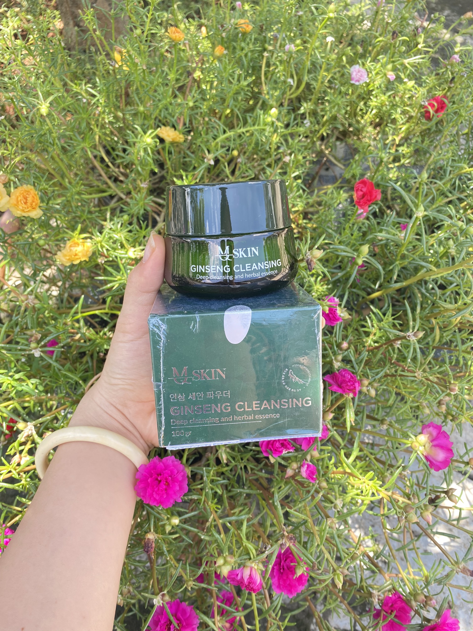 Bột rửa mặt nhân sâm Mq Skin  Bột rửa mặt mqskin