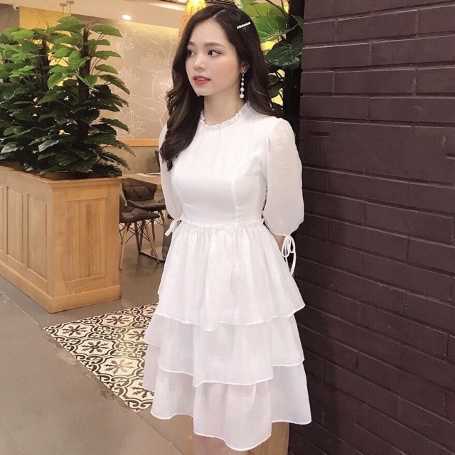 [HCM]Đầm trắng cổ tròn 3 tầng