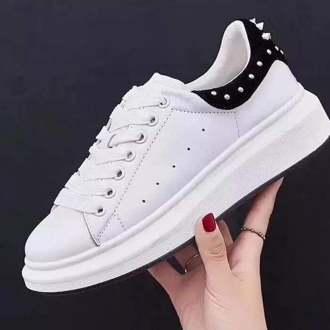 GIẦY SNEAKER NAM  GÓT ĐINH