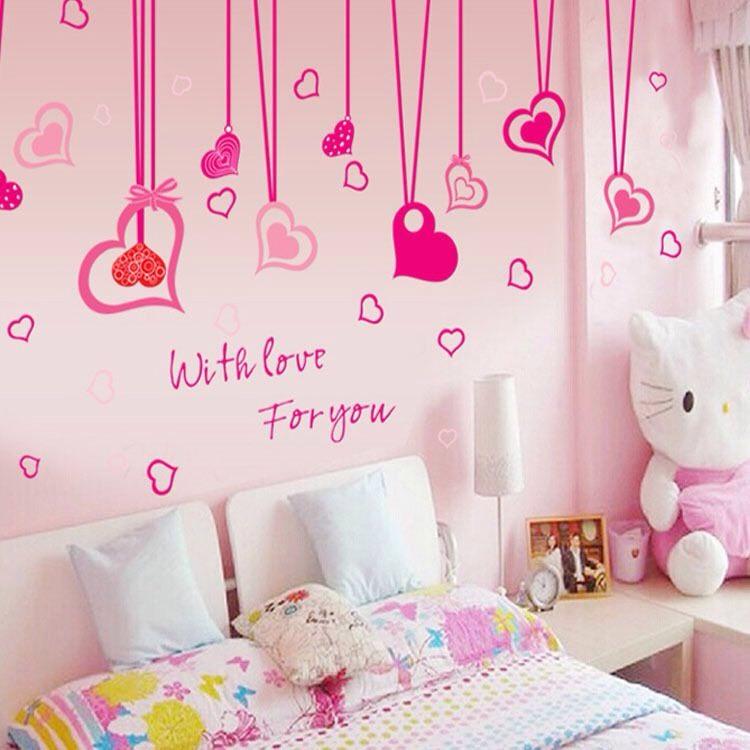 Decal dán tường dây leo trái tim hồng