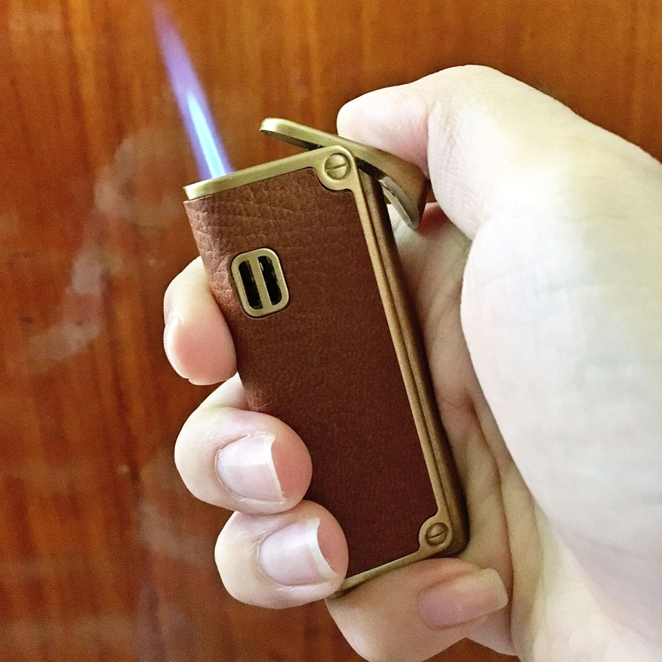 (BẬT LỬA ĐỘC LẠ) HỘT QUẸT KHÈ KIM LOẠI BỌC DA FULLBOX
