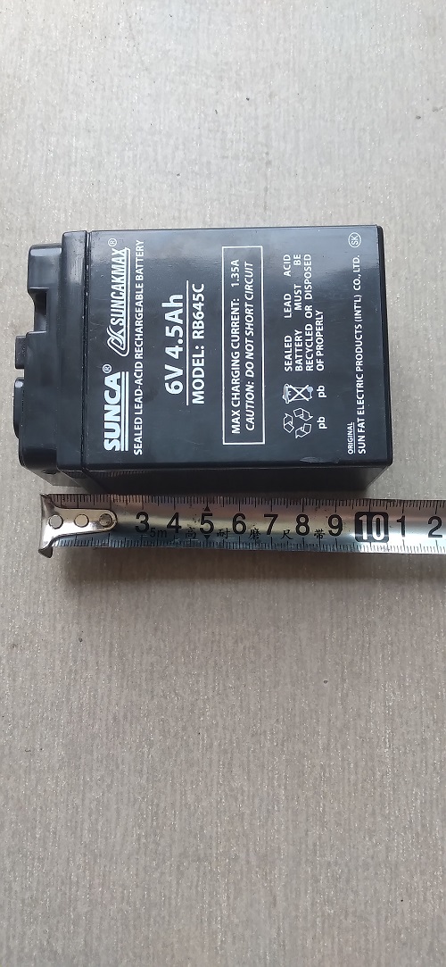 Ắc quy First Power 6V-7Ah, 6v 4,5A