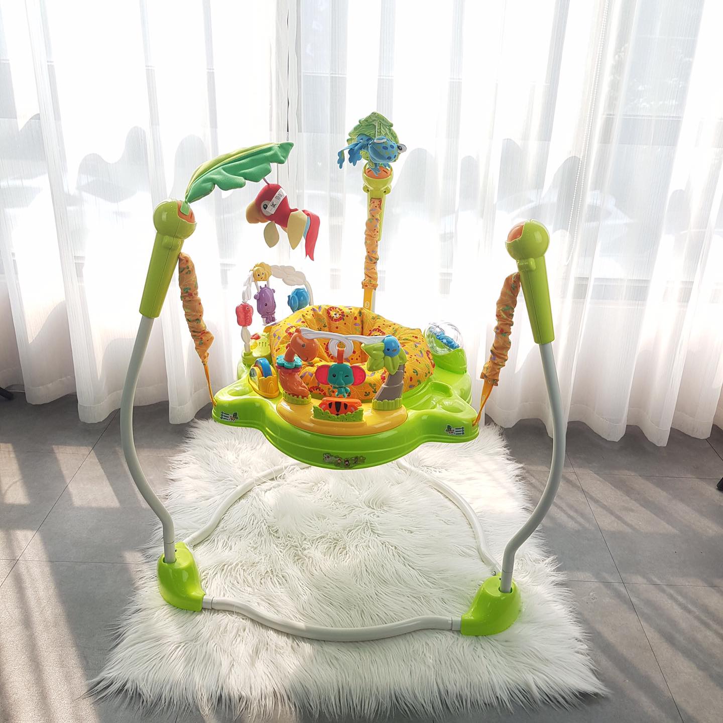 Ghế nhún tập đứng IBABY cho bé