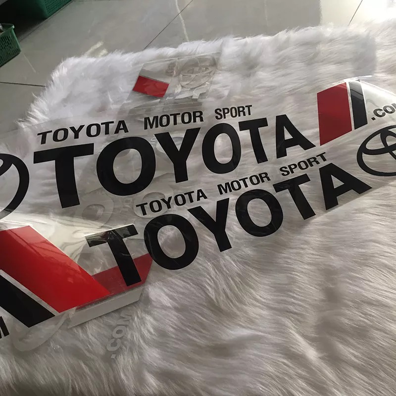 Tem TOYOTA Phản Quang Dán Thân xe ô tô ( giá bán 2 tem )