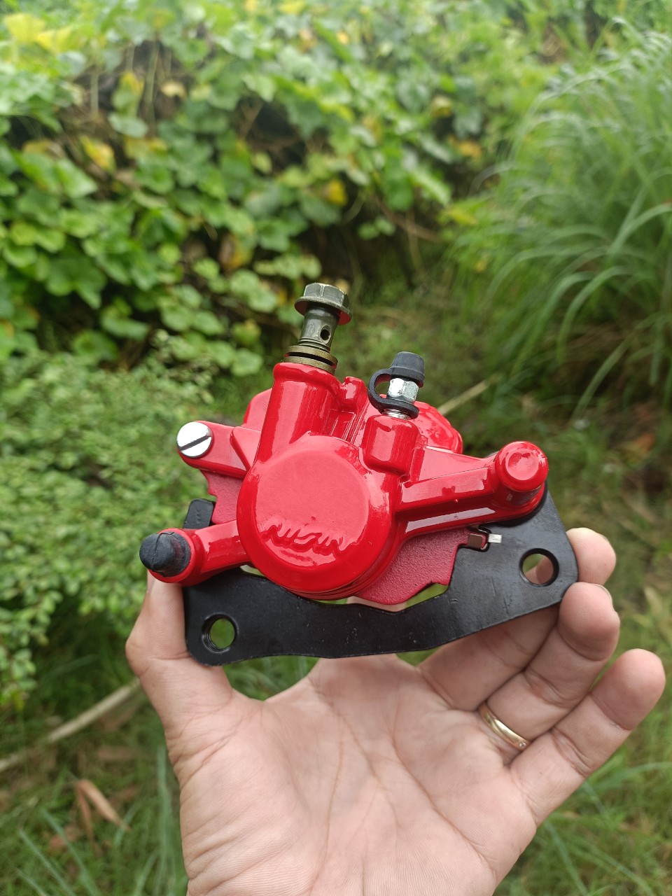 Heo dầu trước xe Sirius 110