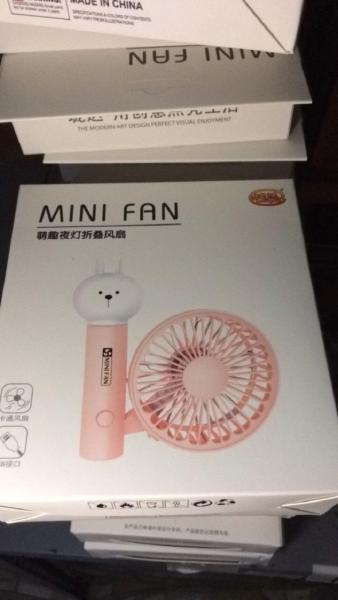 Giá bán Quạt mini fan hình thú có đèn