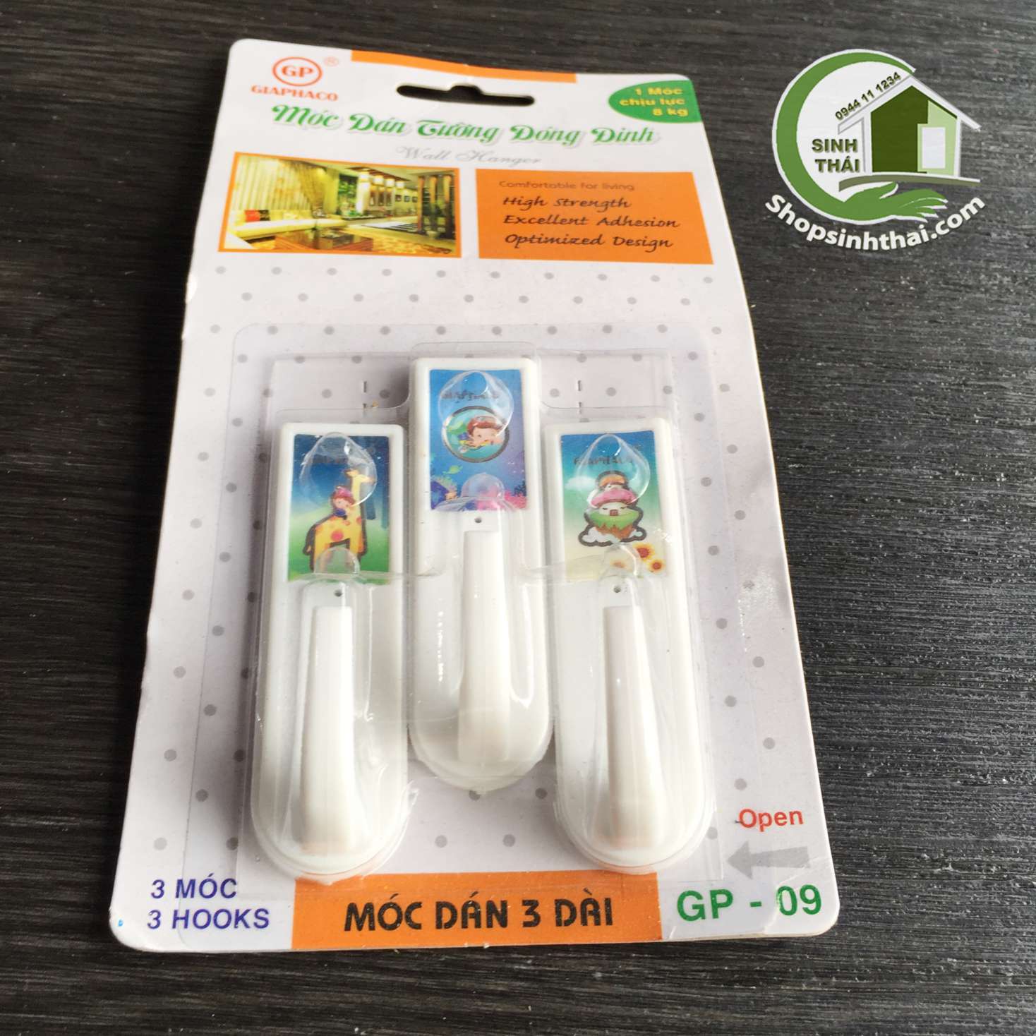 Vỉ 2 móc dán tường có đinh đóng - giao hình ngẫu nhiên