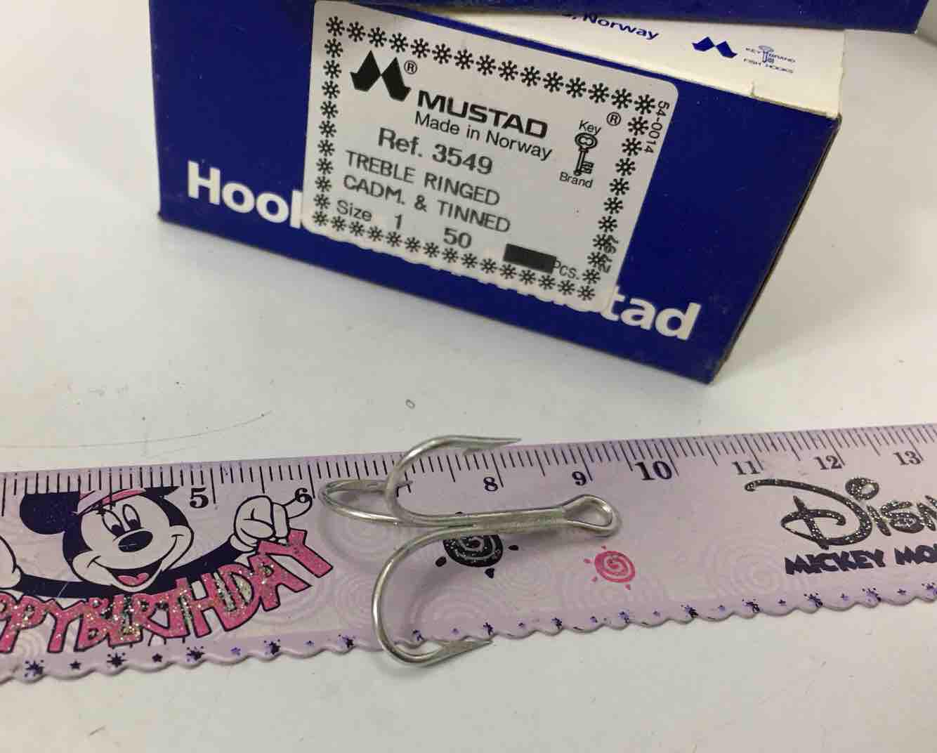 Lưỡi câu ba tiêu Mustad số 1