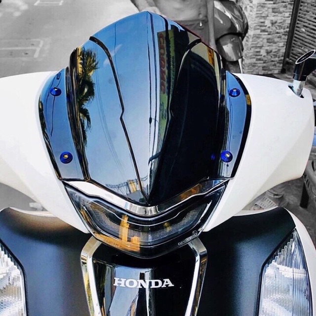 Mão Sh Chắn gió Sh 2020 2023 loại đen khói kèm ốc và keo 115k