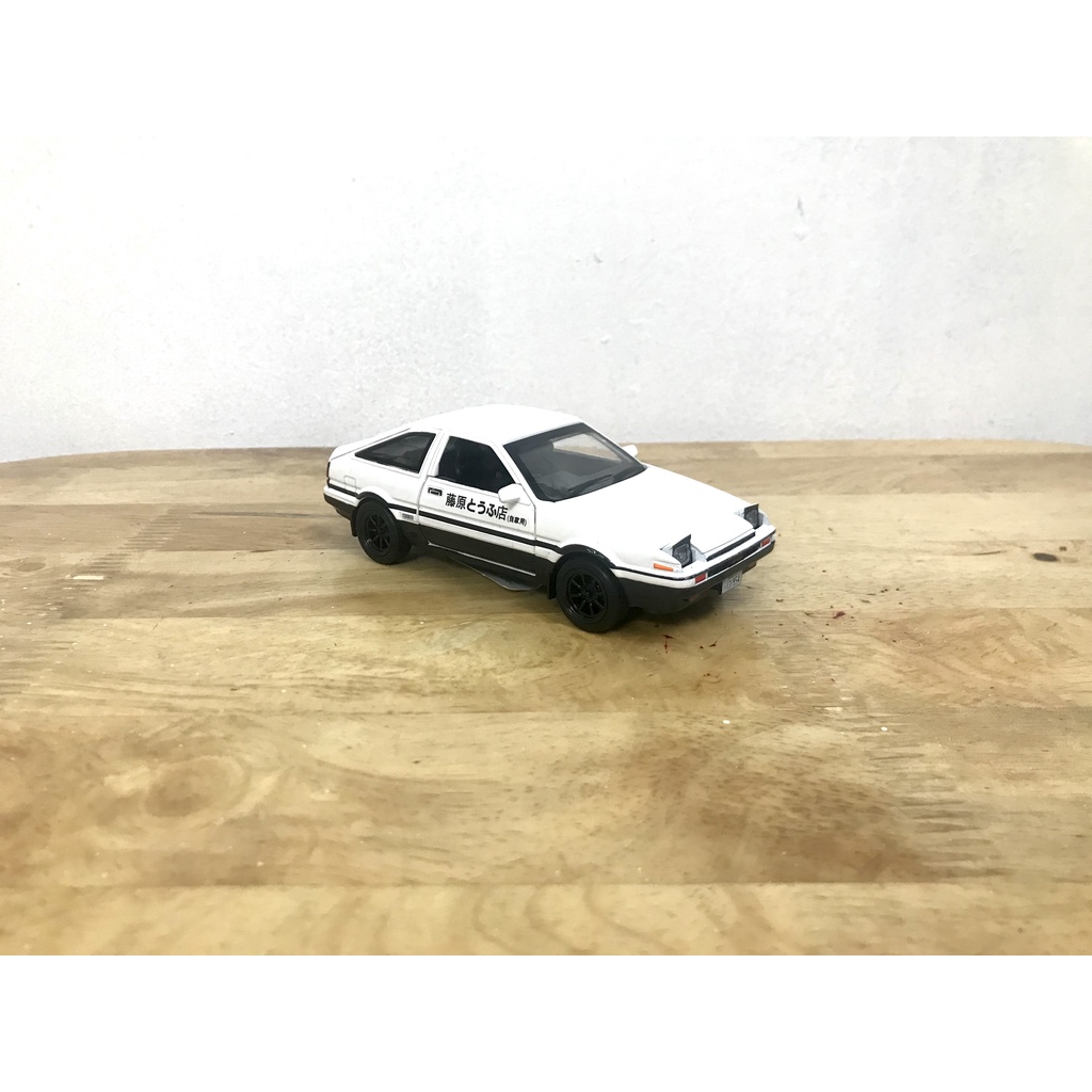 Mô hình xe toyota ae86 _ tỷ lệ 1:32