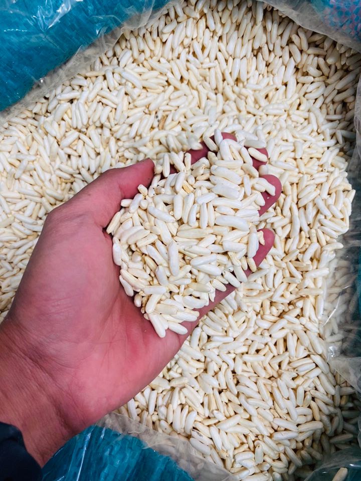 50g Rice Cakes (Puffed Rice) for Hamsters.