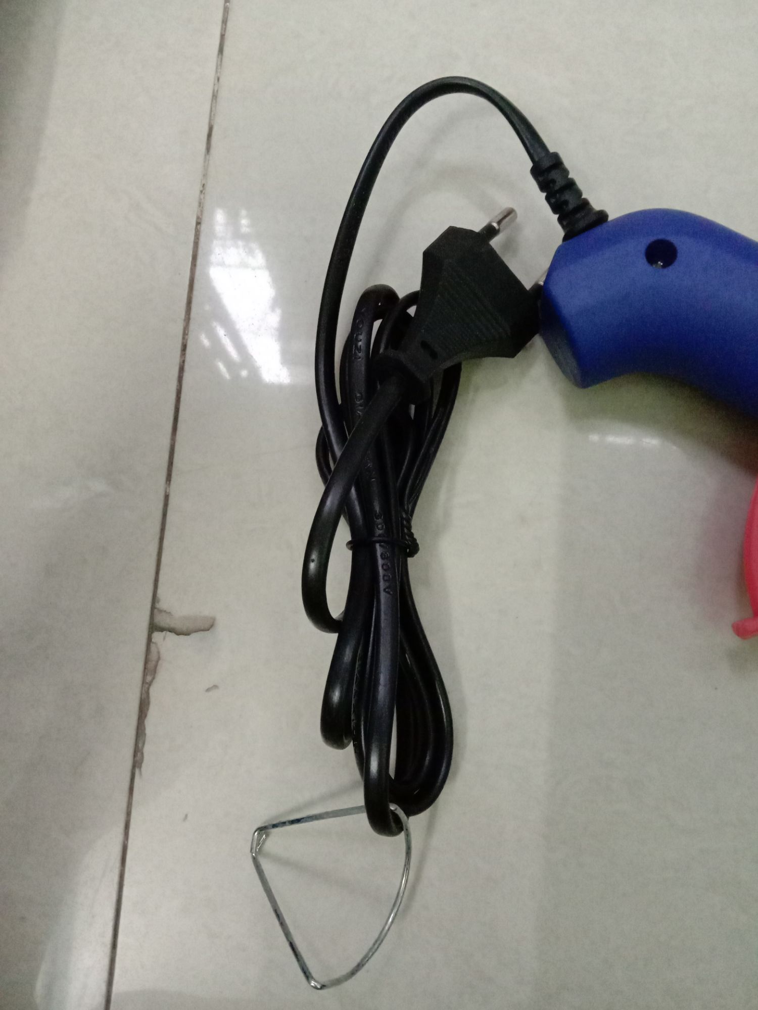Súng bắn keo silicon lớn 60w