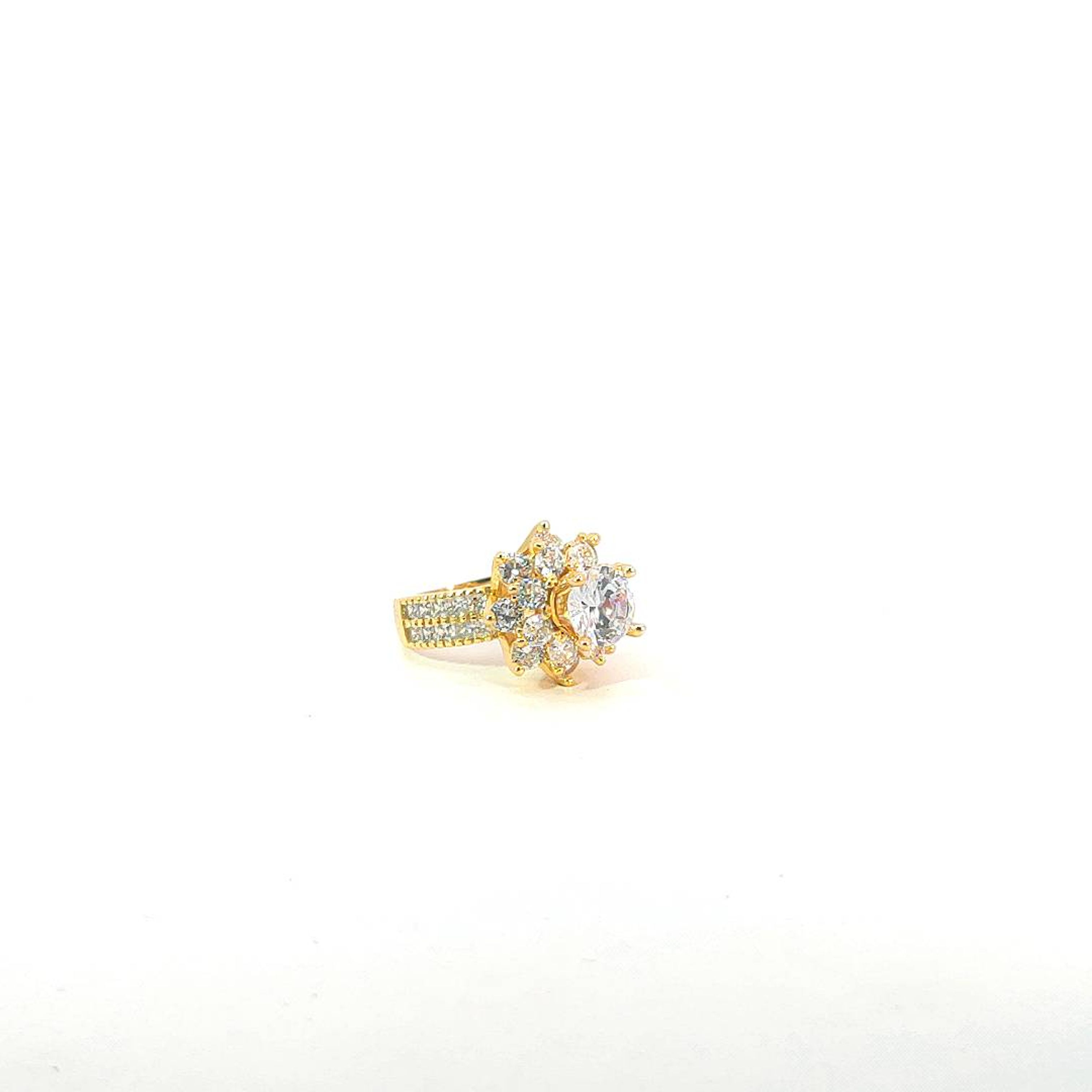 [HCM]Nhẫn nữ UHA mạ vàng 18K N454157