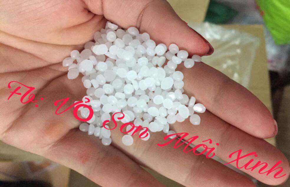 Sáp ong trắng dạng hạt USA (100 gram)