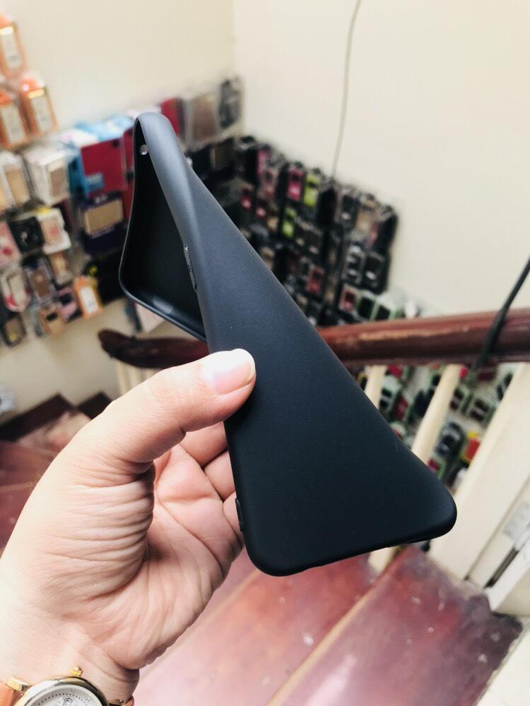 Ốp lưng Oppo F9 silicon dẻo đen cao cấp