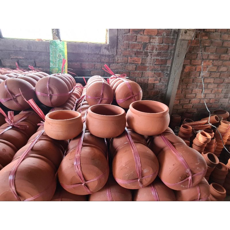 Chậu đất nung Bình Dương dáng niêu (có lỗ đáy)