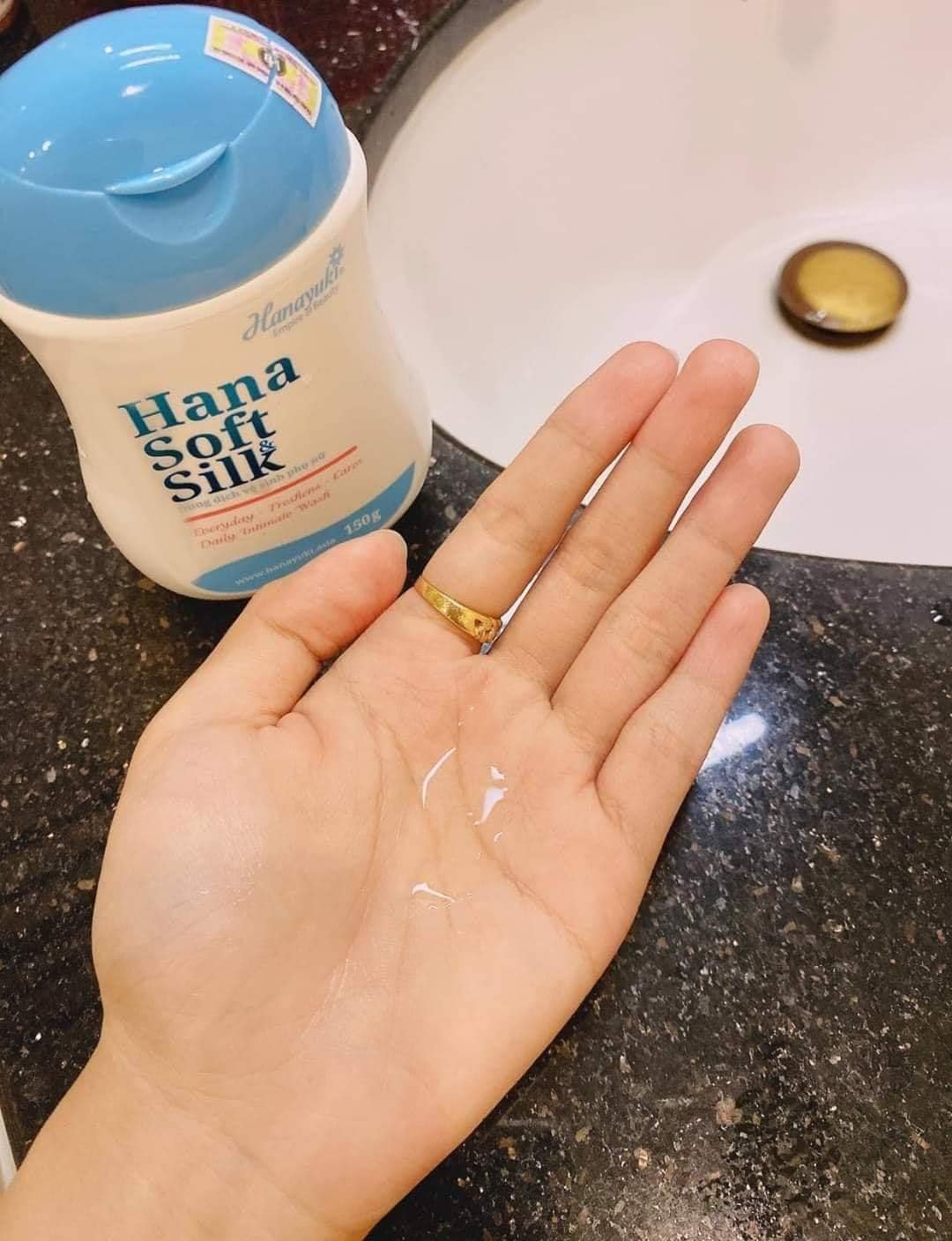 [HCM]Hanayuki -DUNG DỊCH VỆ SINH PHỤ NỮ HANA SOFT&SILK