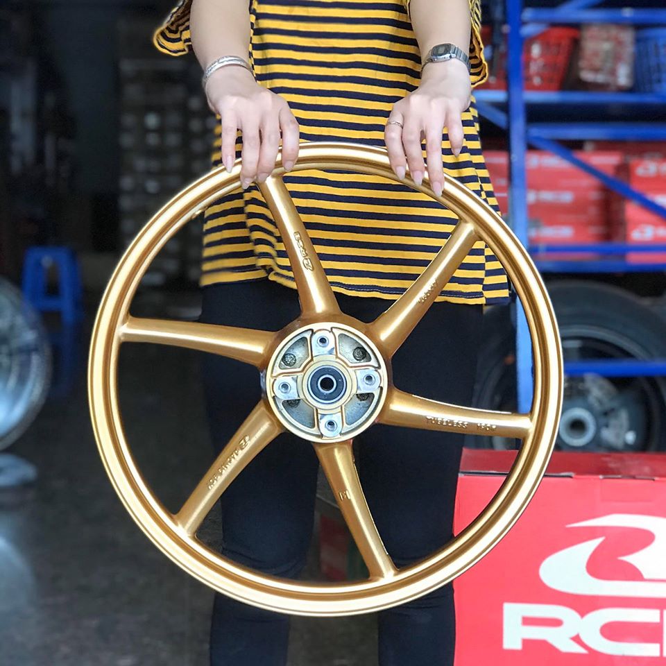 Mâm 6 cây RCB gắn Sonic bản 1.6 1.6 Gold