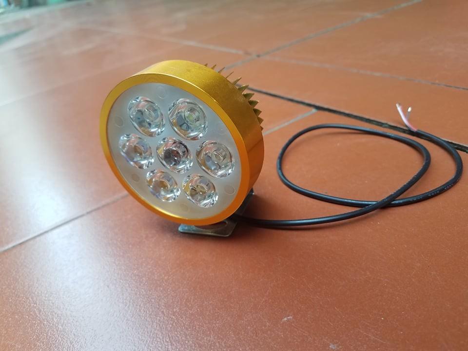 Đền  trợ sáng - Led 6 bóng thời trang