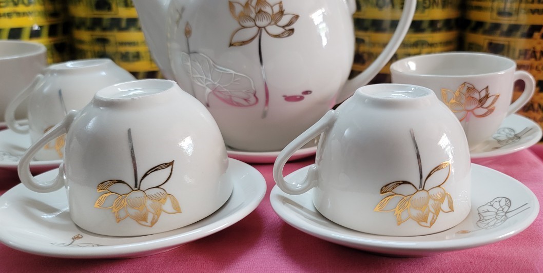 BỘ ẤM CHÉN PHA TRÀ MÙA HÈ - GỐM SỨ CAO CẤP