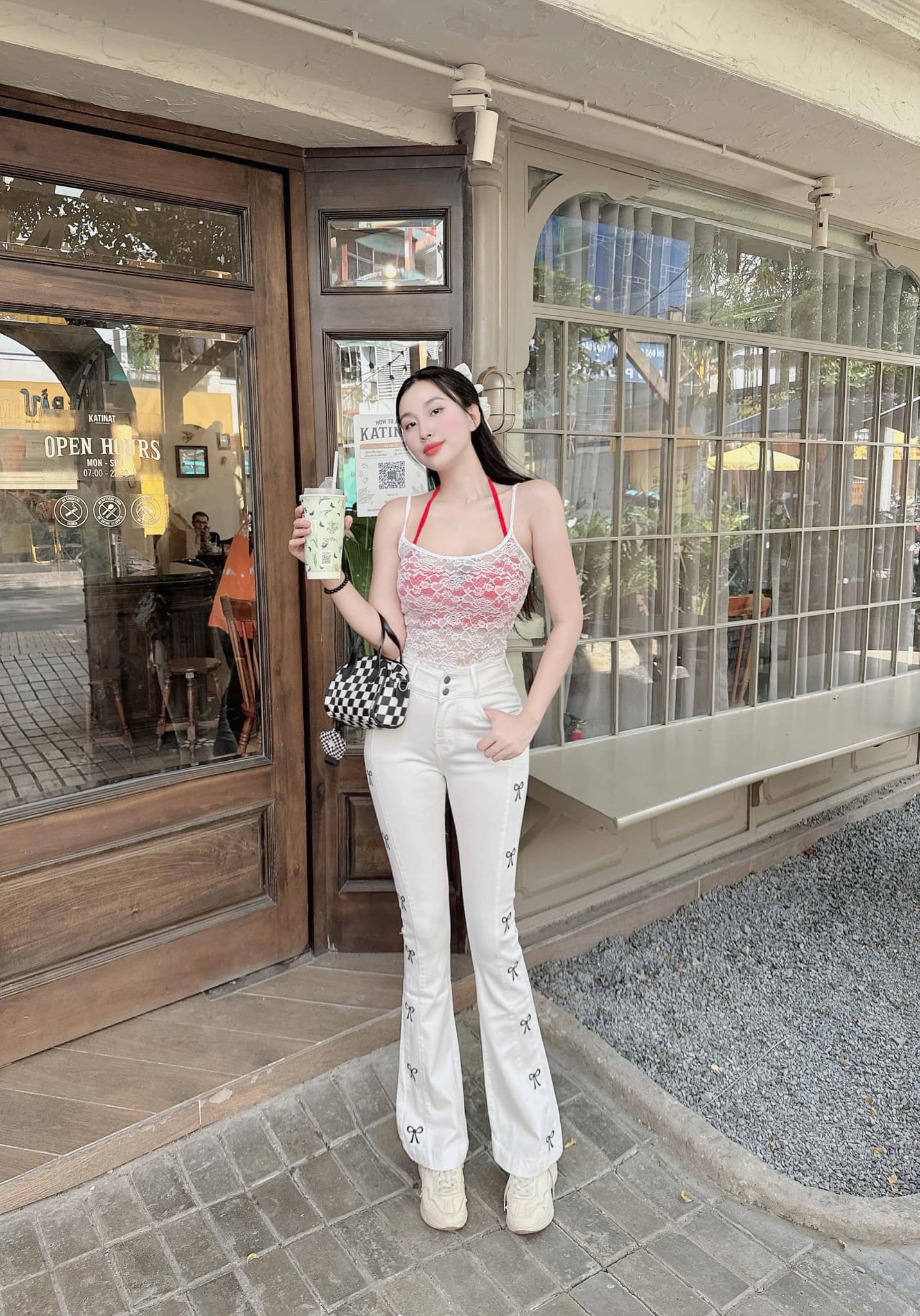Quần Jeans Nữ Lưng Cao Ống Loe Thời Trang
