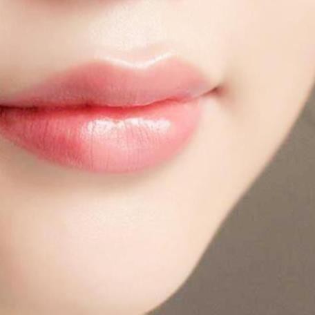 Dưỡng Môi Vaseline 7G Dạng Hũ Chính Hãng