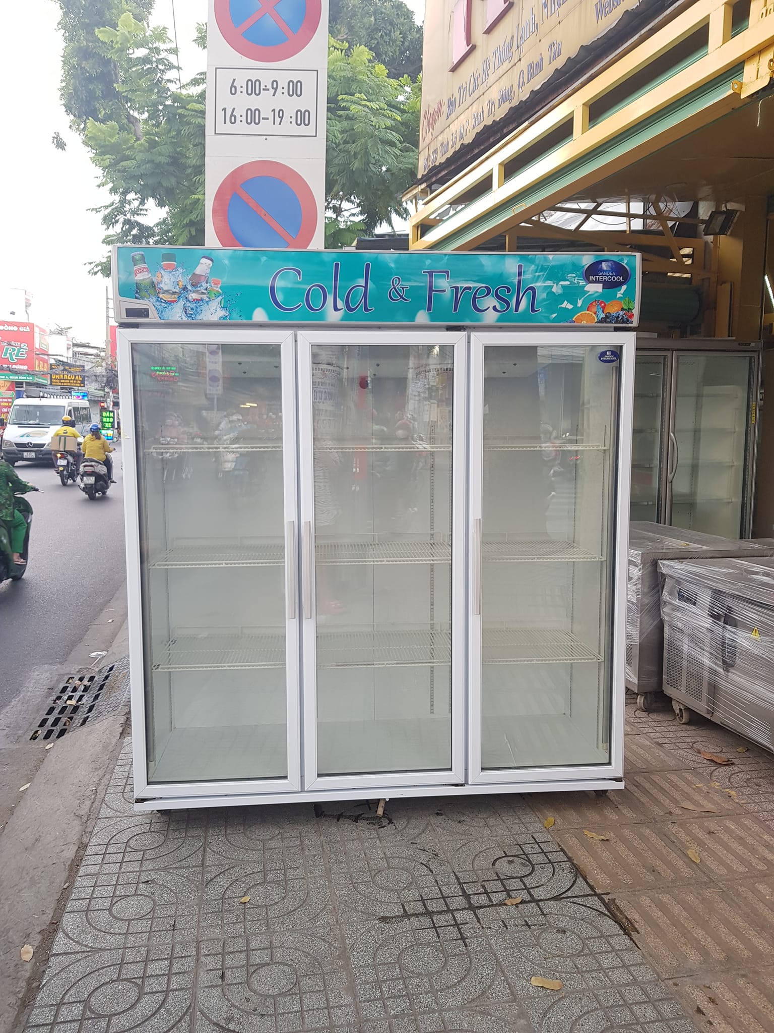 Tủ mát 3 cửa hiệu cool fresh dung tích 1500L nhập khẩu thái lan mới 95%