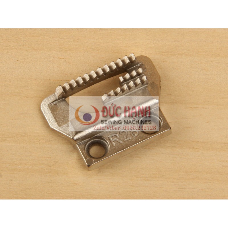 2 cái RĂNG CƯA MÁY MAY CON BƯỚM GIA ĐÌNH