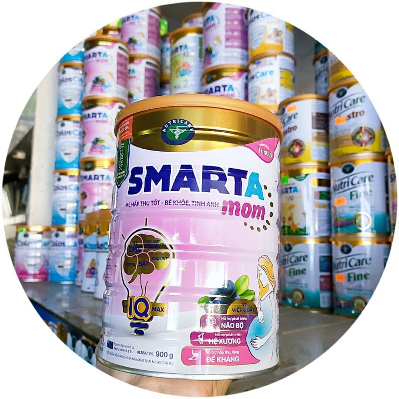 Sữa bầu Nutricare Smarta Mom hương Việt Quốc lon 900g