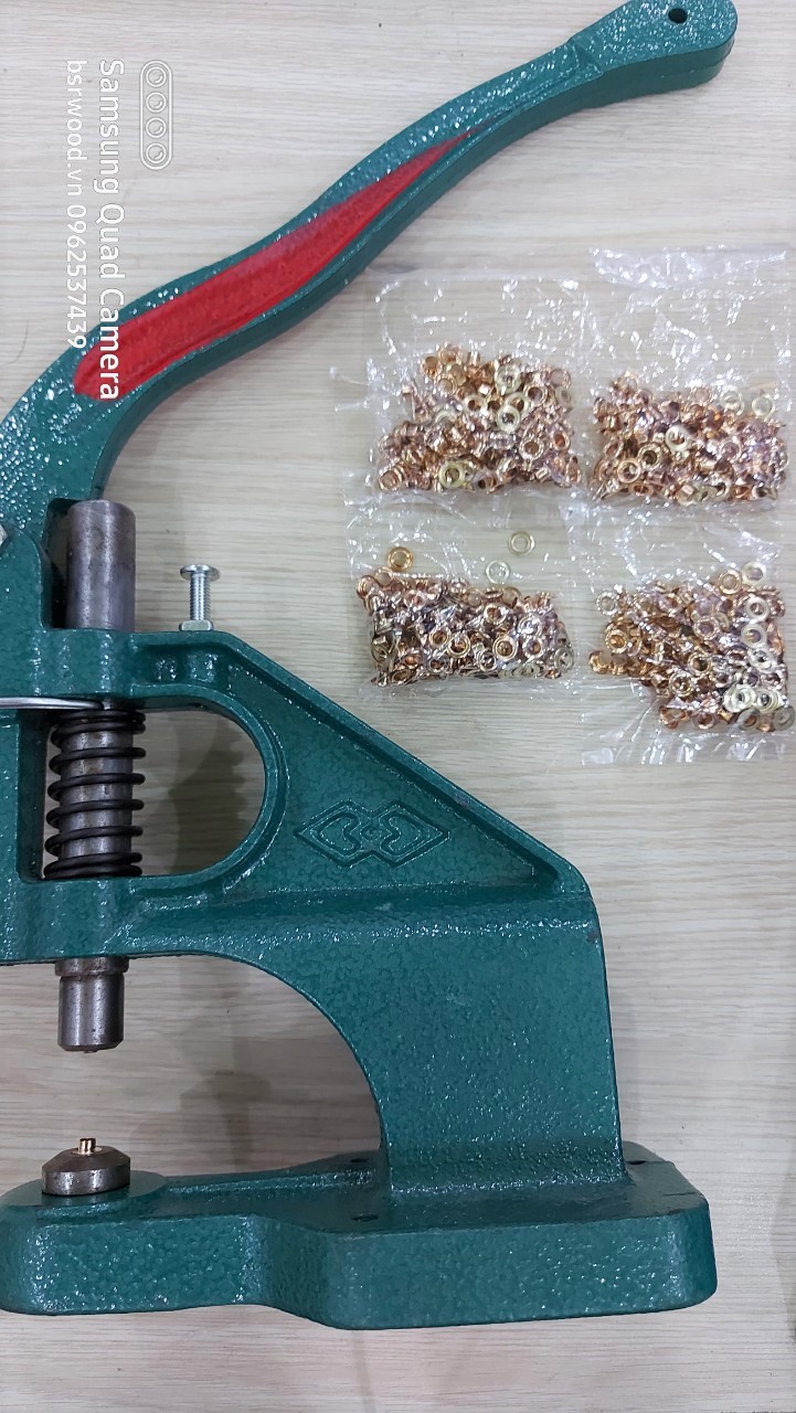 Combo 1 máy đóng khoen ore thủ công + 1 bộ cối đóng khoen ore 4mm + 500 khoen 4ly bằng thau không gỉ màu vàng
