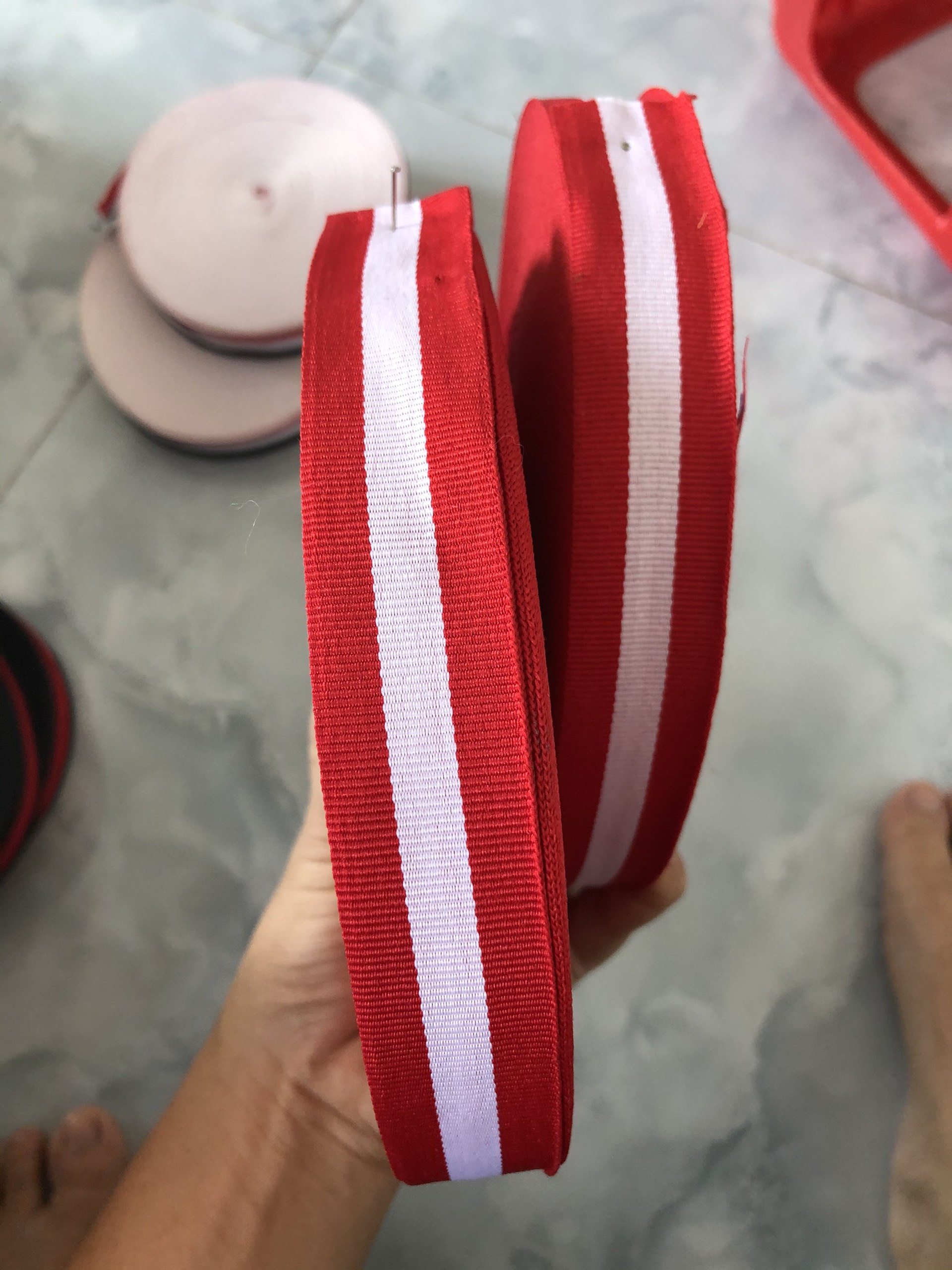 Dây đai sọc bản 2.5cm 15k/mét