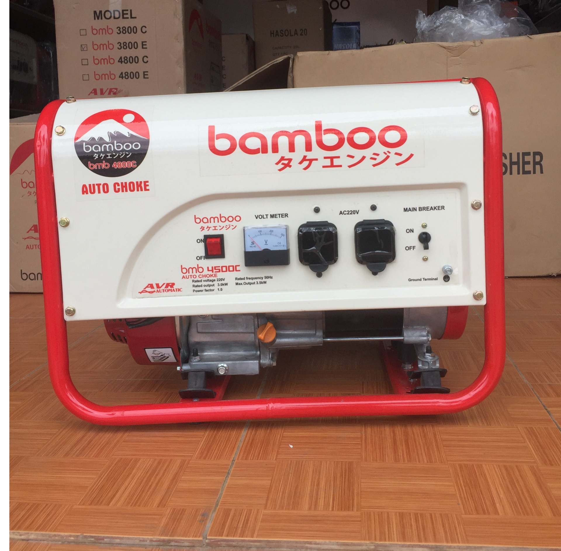 Máy Phát Điện Chạy Xăng 3.5kw Bamboo 4800C