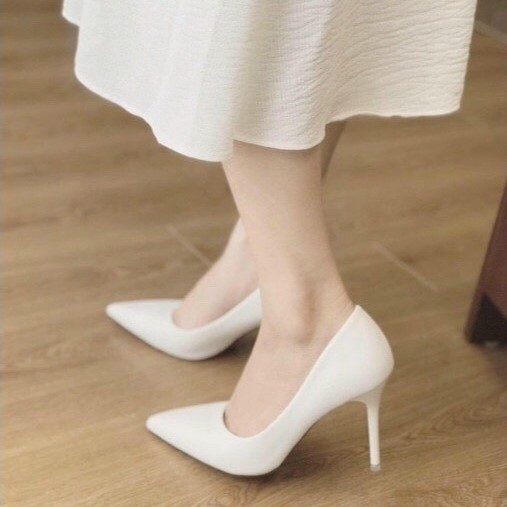 Giày cao gót nhọn 8p bít mũi công sở da bóng BM35